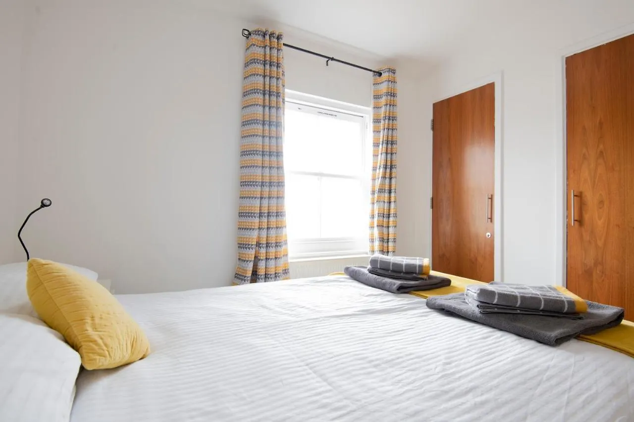 Appartamento Modern, 2 Bdrm House With Parking Sleeps 6 Brighton Town Centre, North Laine 0*,  Regno Unito
